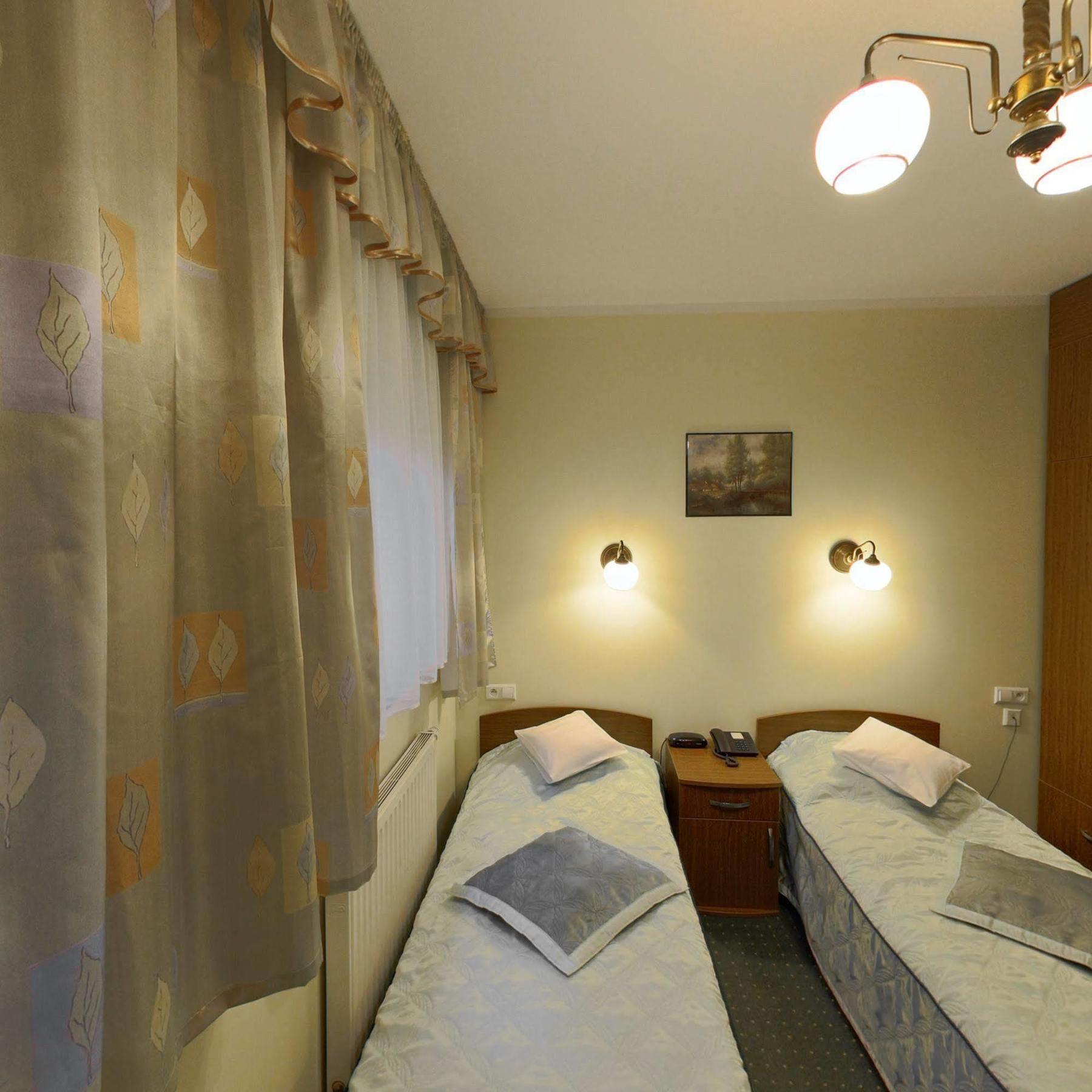Hotel Restauracja Podzamcze Szczecin Kültér fotó