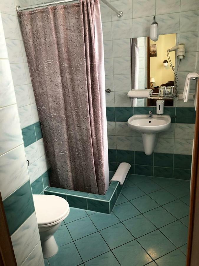 Hotel Restauracja Podzamcze Szczecin Kültér fotó
