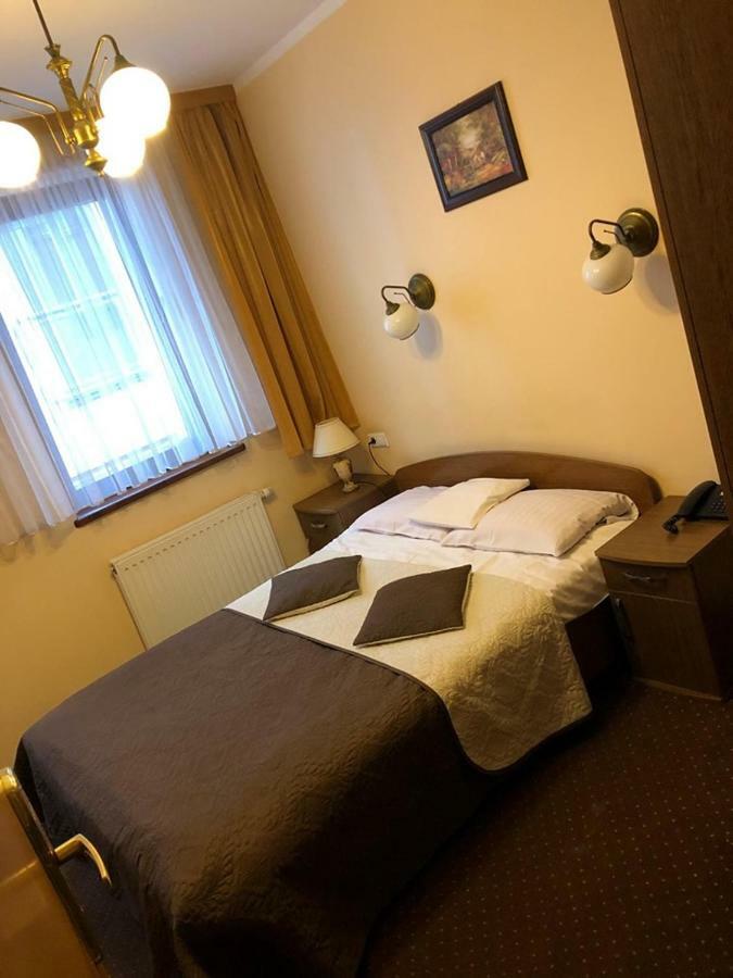Hotel Restauracja Podzamcze Szczecin Kültér fotó