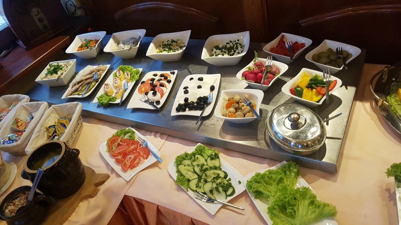 Hotel Restauracja Podzamcze Szczecin Kültér fotó