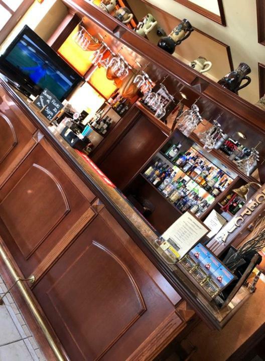 Hotel Restauracja Podzamcze Szczecin Kültér fotó